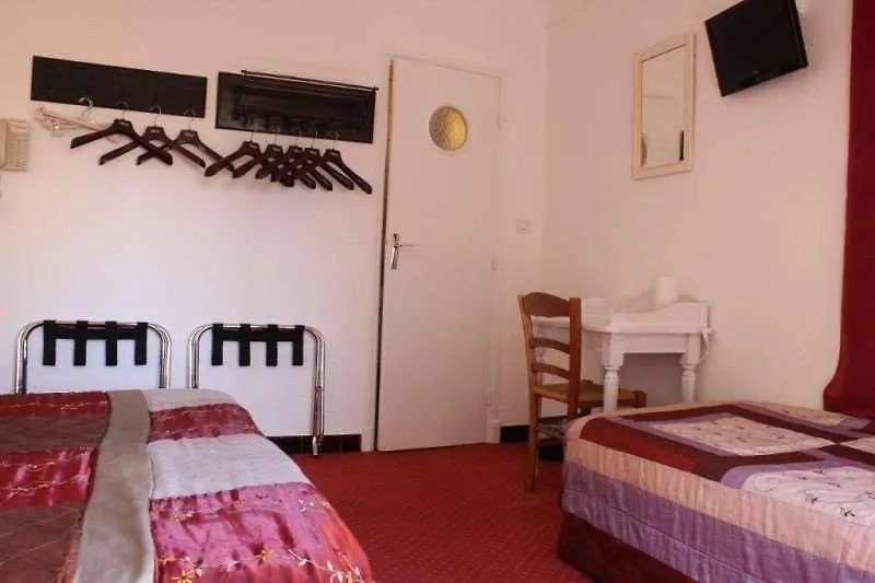 Villa Nina Juan-les-Pins 2*,  France