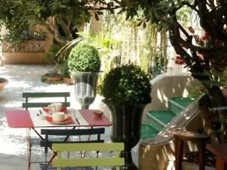 Villa Nina Juan-les-Pins 2*,