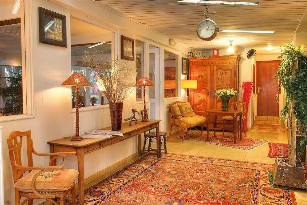 Villa Nina Juan-les-Pins Hotel